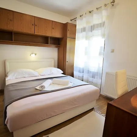 Dumencic Rab Apartamento Mundanije
