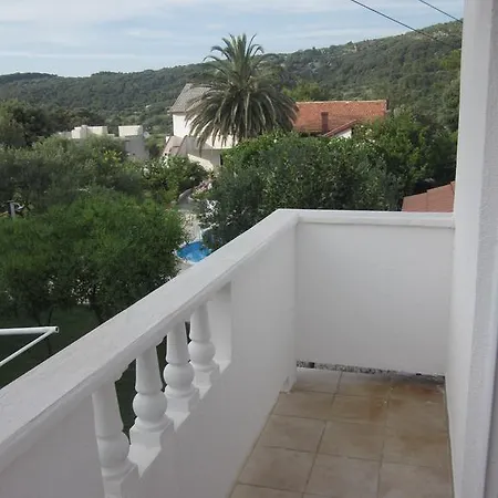 Apartamento Dumencic Rab Mundanije